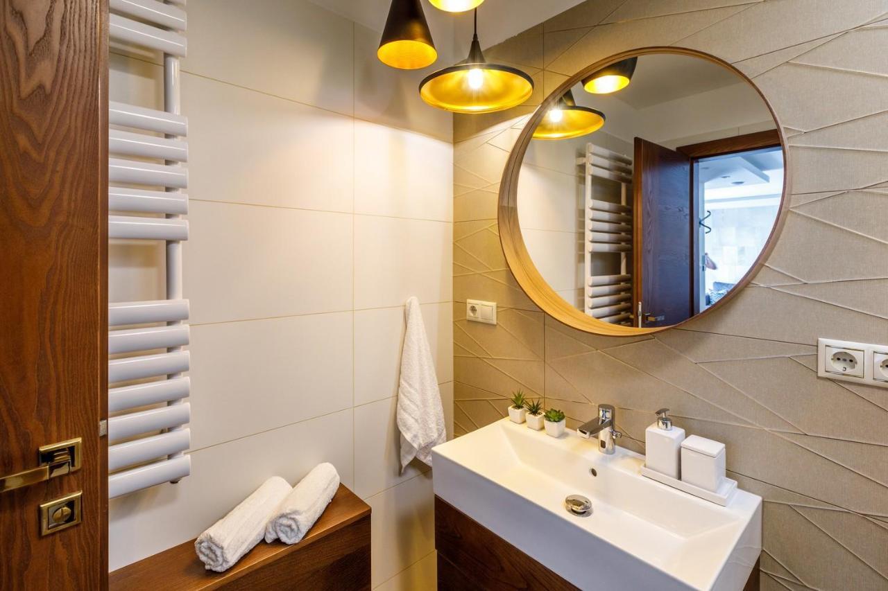 Royal Cafe Apartman Keszthely Extérieur photo