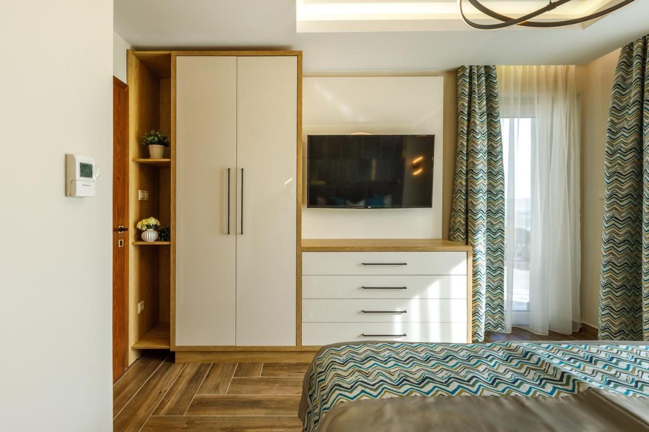 Royal Cafe Apartman Keszthely Extérieur photo